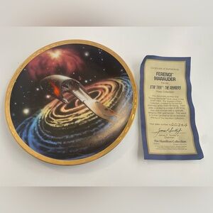 Star Trek The Voyagers “Ferengi Marauder” Collectible Plate